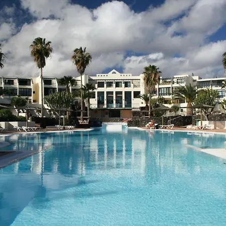 Playa Roca * Costa Teguise